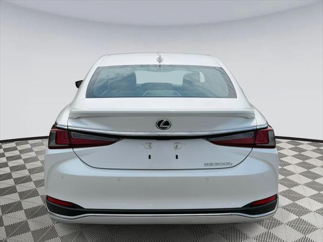 used 2024 Lexus ES 300h car, priced at $44,900