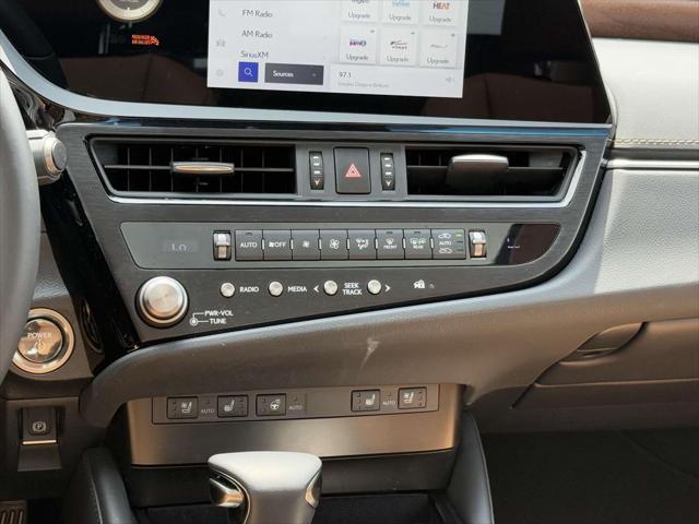 used 2024 Lexus ES 300h car, priced at $44,900