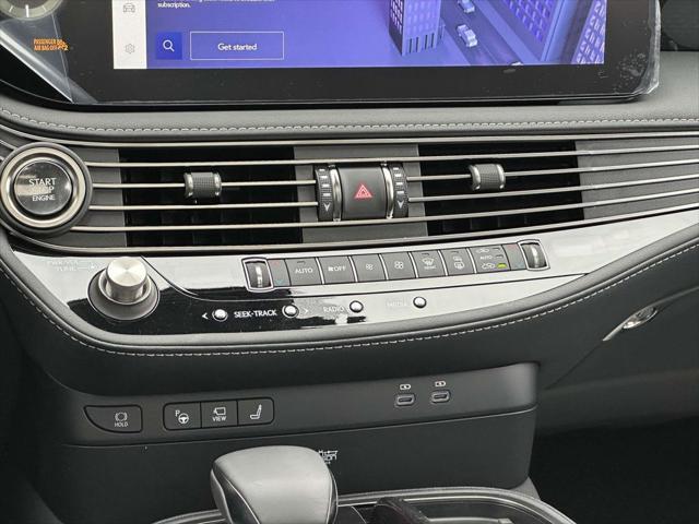 new 2025 Lexus LS 500 car, priced at $107,500