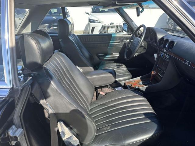 used 1989 Mercedes-Benz SL-Class car, priced at $23,550