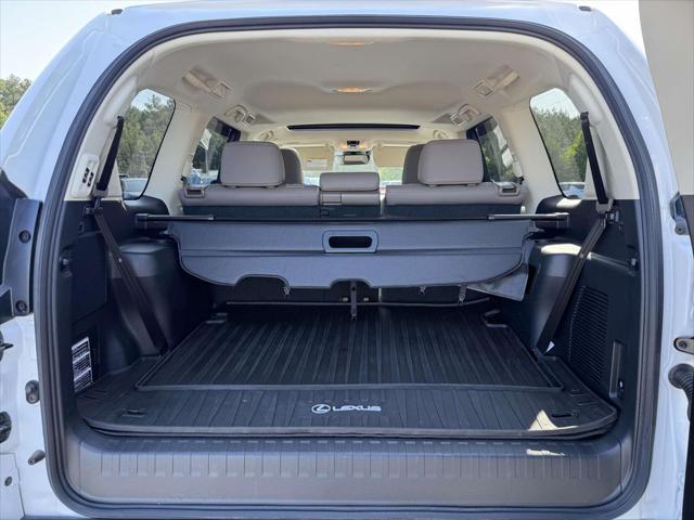 used 2023 Lexus GX 460 car, priced at $64,900