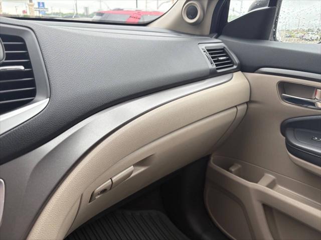 used 2016 Honda Pilot car, priced at $16,990