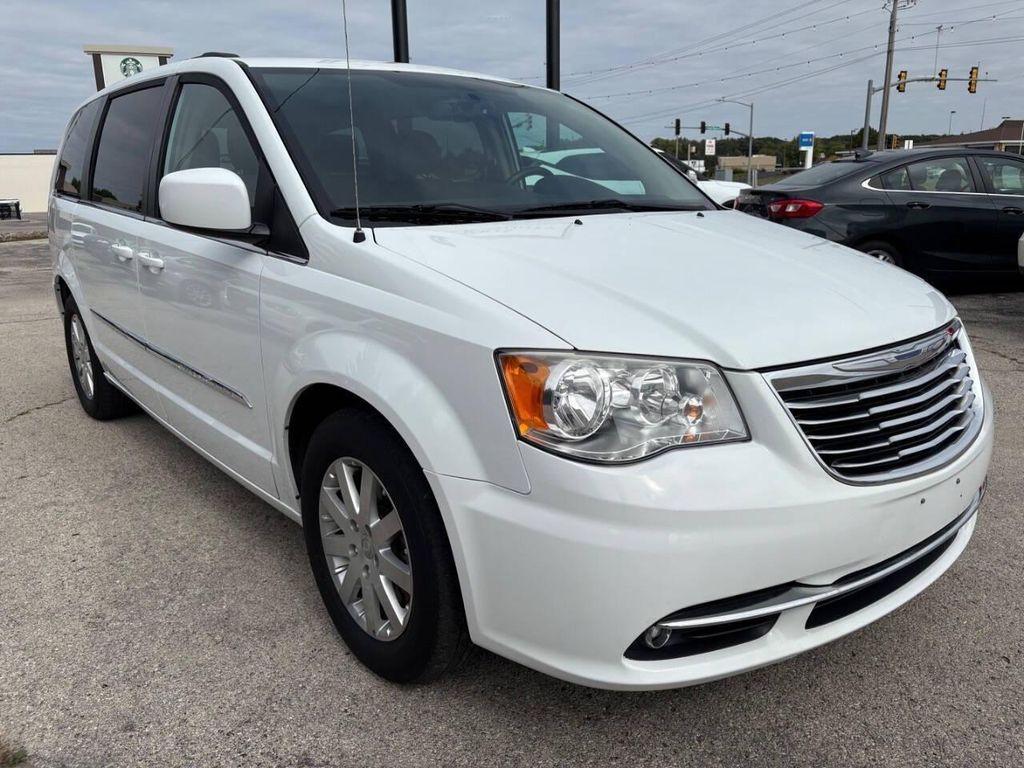 used 2014 Chrysler Town & Country car, priced at $11,999