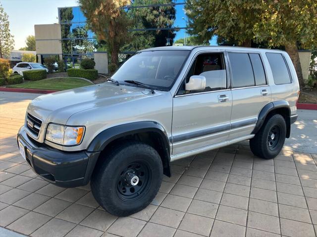 used 1998 Isuzu Trooper car, priced at $9,999