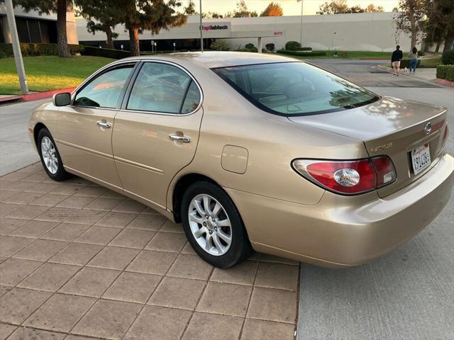 used 2002 Lexus ES 300 car, priced at $4,999