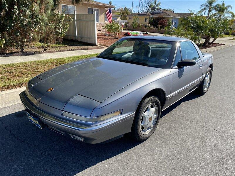used 1991 Buick Reatta car, priced at $8,999