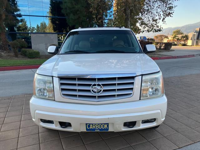 used 2003 Cadillac Escalade car, priced at $5,999