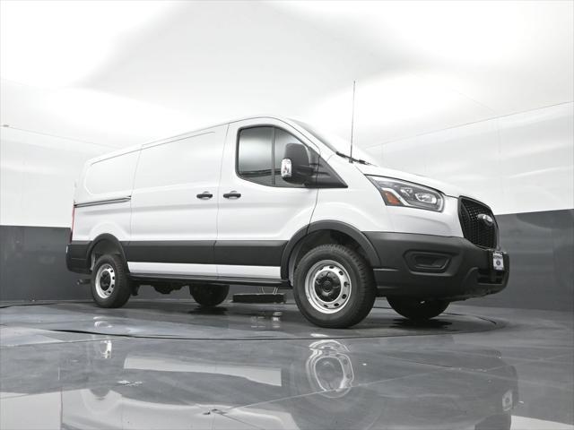 new 2025 Ford Transit-250 car