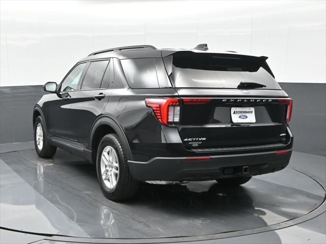 new 2025 Ford Explorer car, priced at $40,257