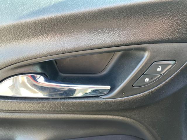 used 2020 Chevrolet Equinox car, priced at $24,572