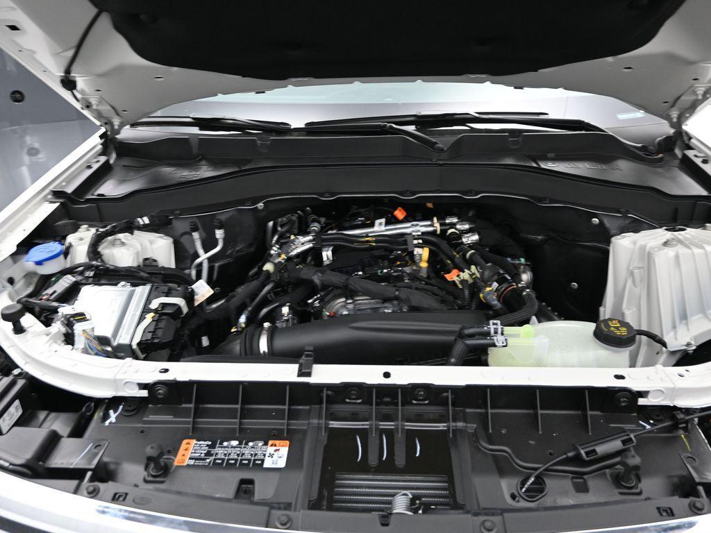 new 2025 Ford Explorer car, priced at $46,758