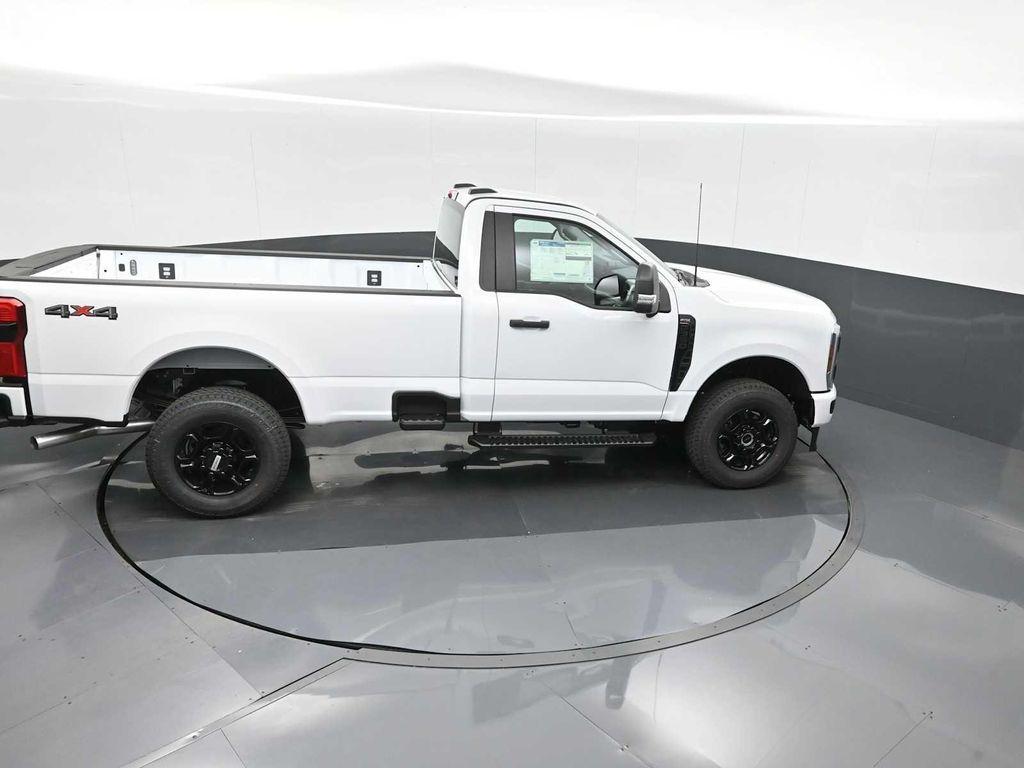 new 2025 Ford F-350 car, priced at $51,647