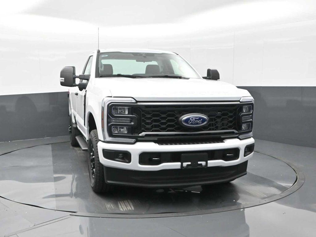 new 2025 Ford F-350 car, priced at $51,647