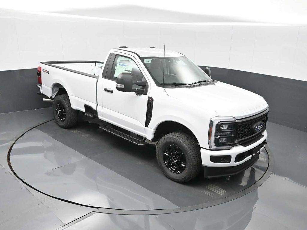 new 2025 Ford F-350 car, priced at $51,647