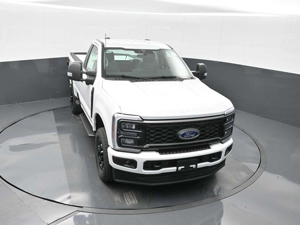 new 2025 Ford F-350 car, priced at $51,647