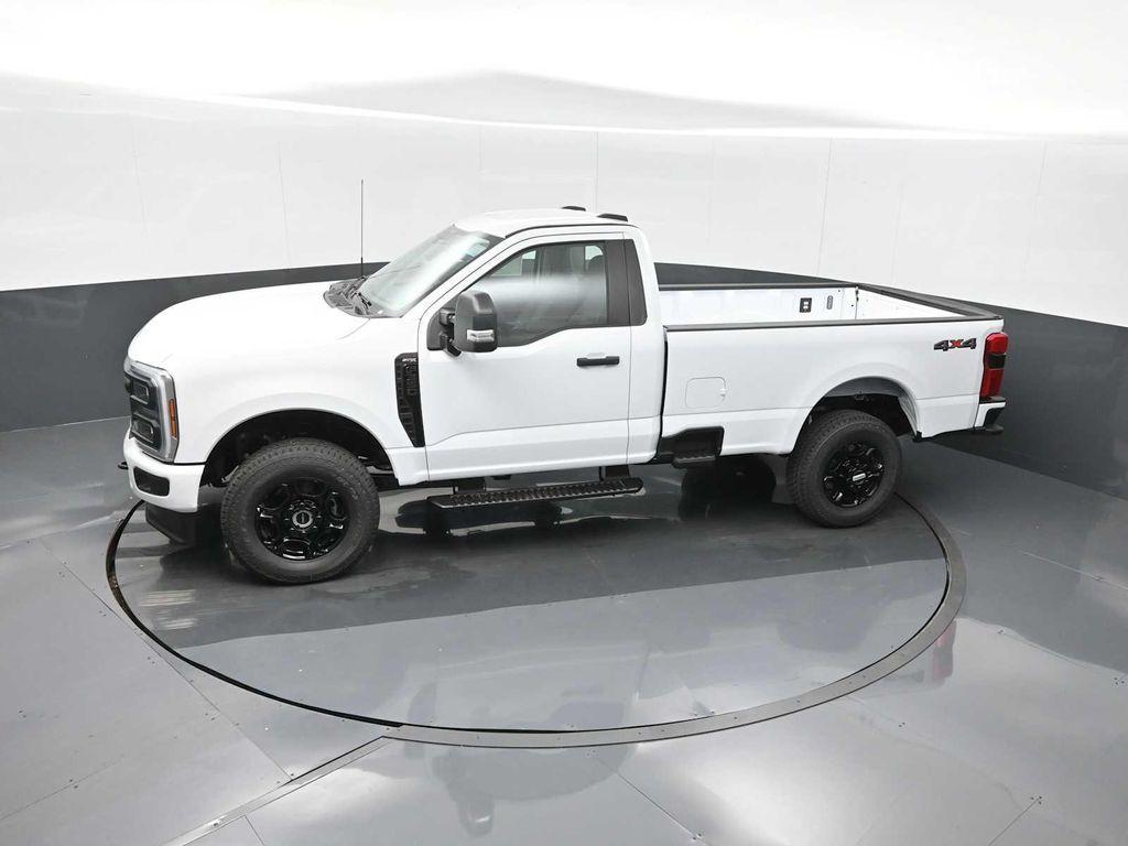new 2025 Ford F-350 car, priced at $51,647