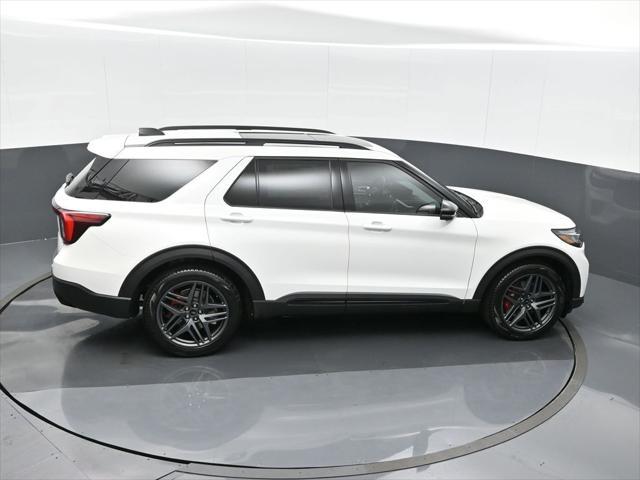 new 2025 Ford Explorer car, priced at $57,500