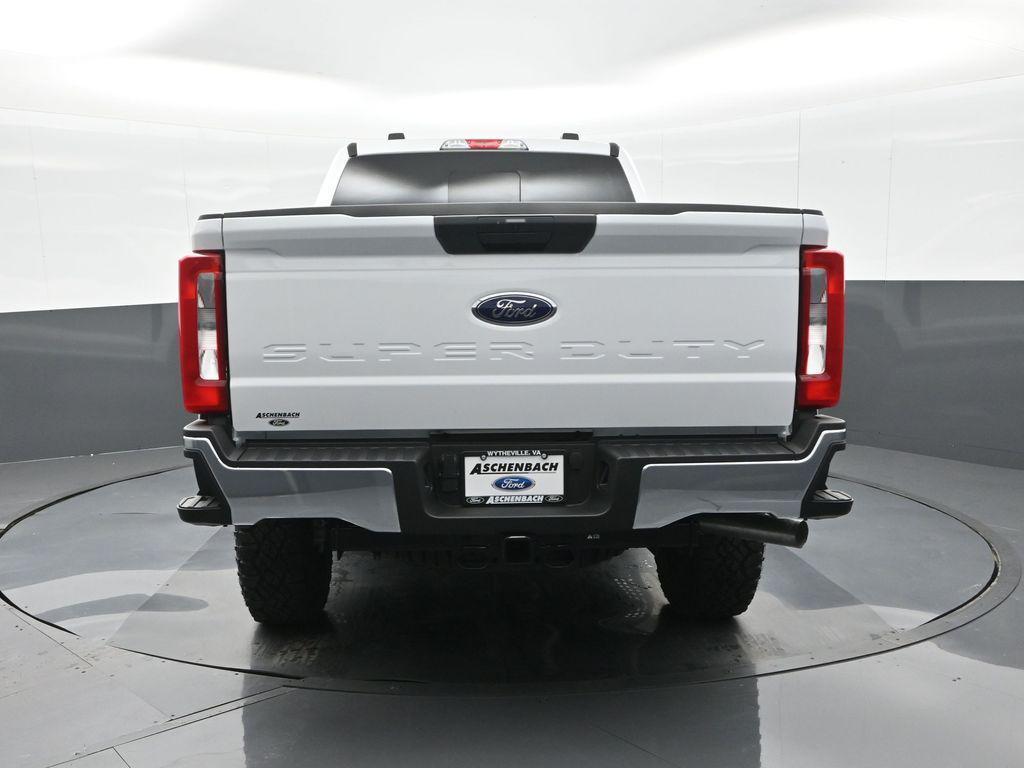 new 2025 Ford F-350 car, priced at $63,077