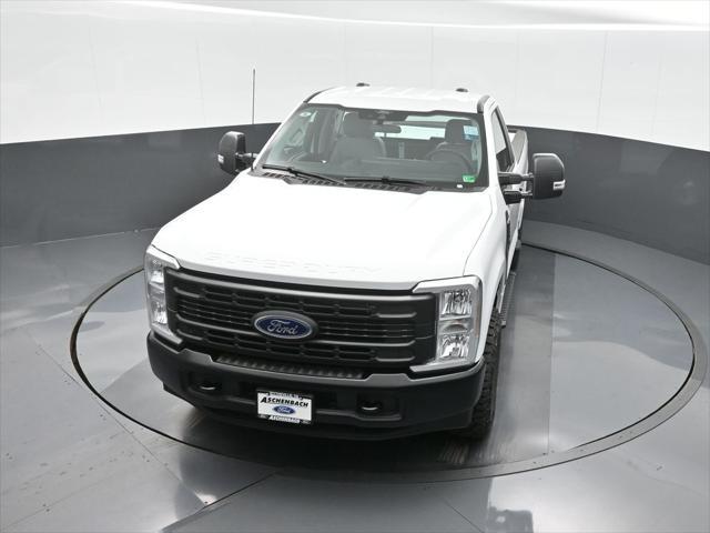 new 2025 Ford F-250 car, priced at $51,200