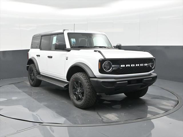 new 2025 Ford Bronco car, priced at $47,745