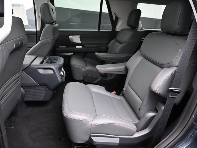 new 2025 Ford Expedition car