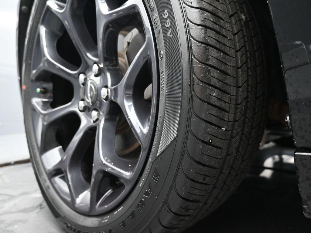used 2019 Chrysler 300 car, priced at $20,788