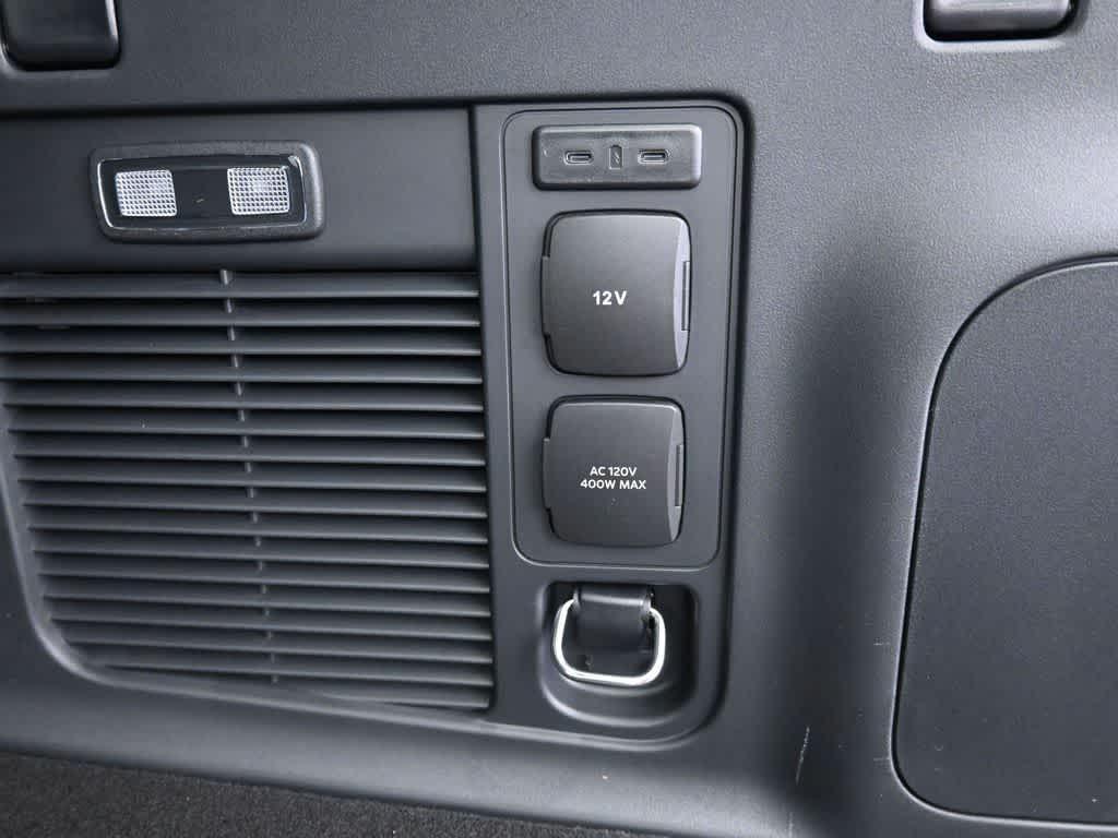 new 2025 Ford Expedition Max car, priced at $73,295