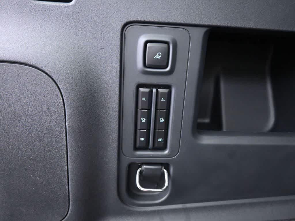 new 2025 Ford Expedition Max car, priced at $73,295