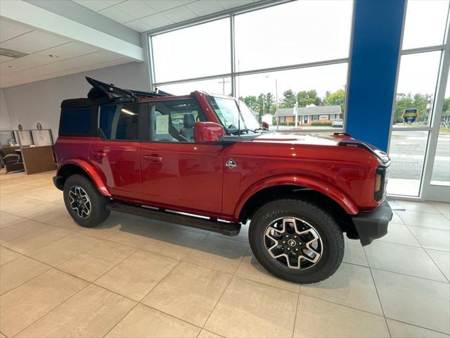 new 2024 Ford Bronco car, priced at $43,555