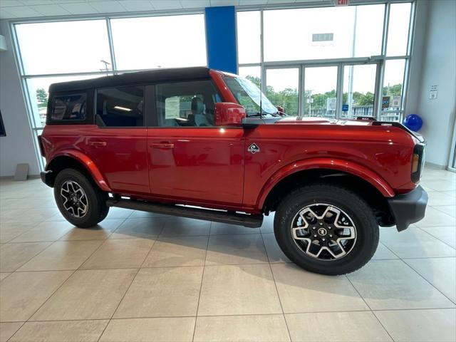 new 2024 Ford Bronco car, priced at $43,555