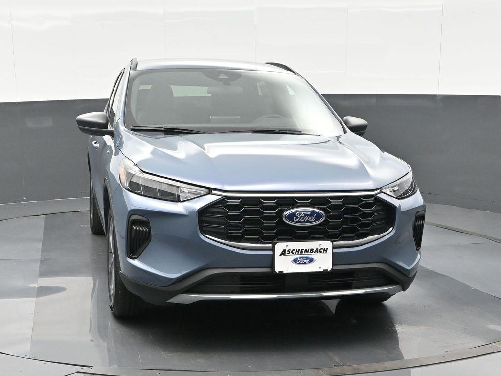 new 2025 Ford Escape car, priced at $30,982