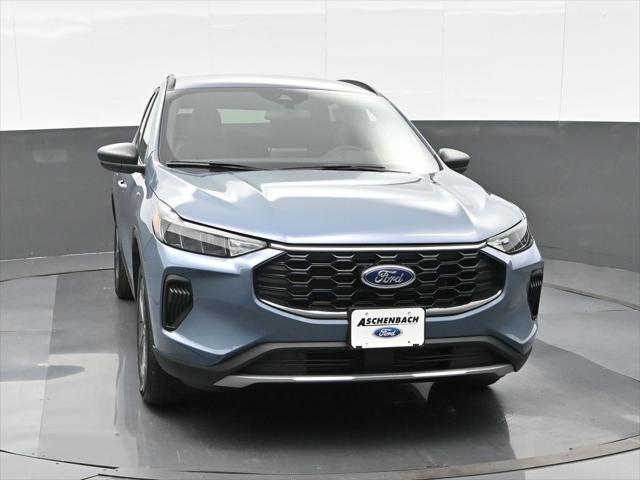 new 2025 Ford Escape car, priced at $30,053