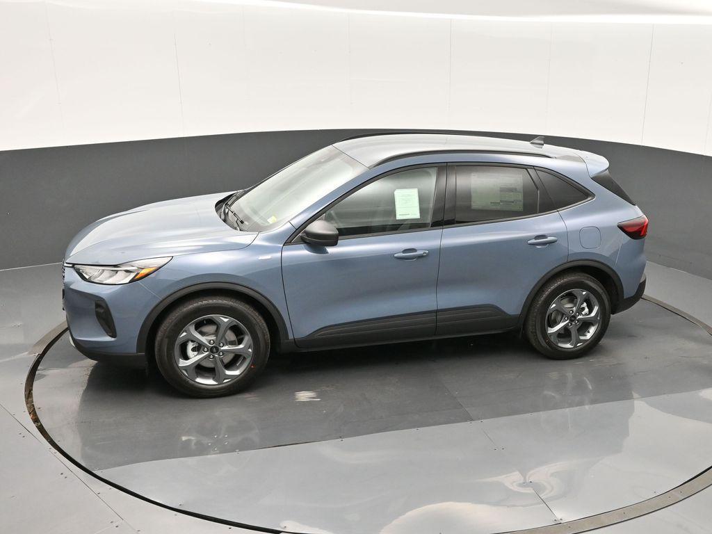 new 2025 Ford Escape car, priced at $30,982