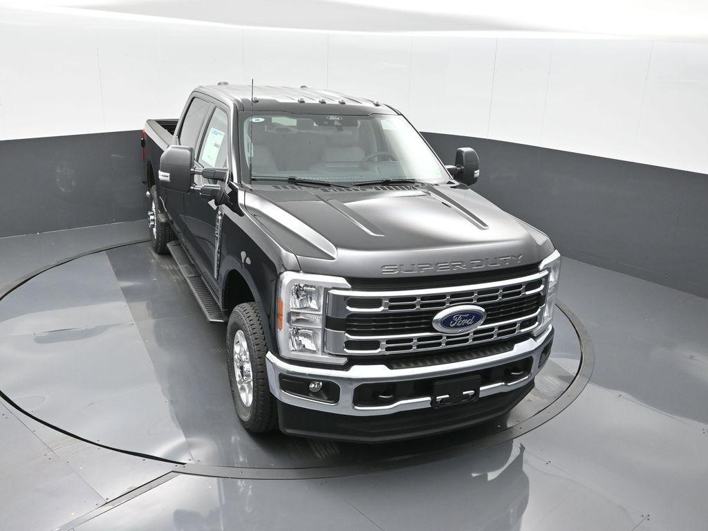 new 2025 Ford F-350 car, priced at $60,071