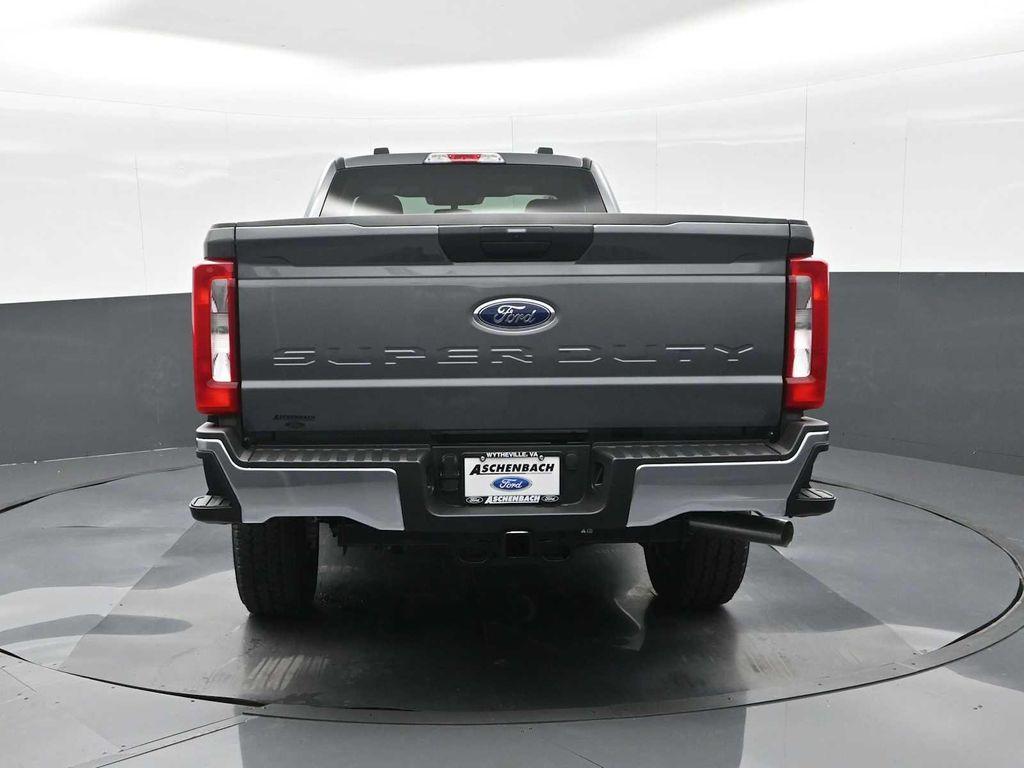 new 2025 Ford F-350 car, priced at $51,182