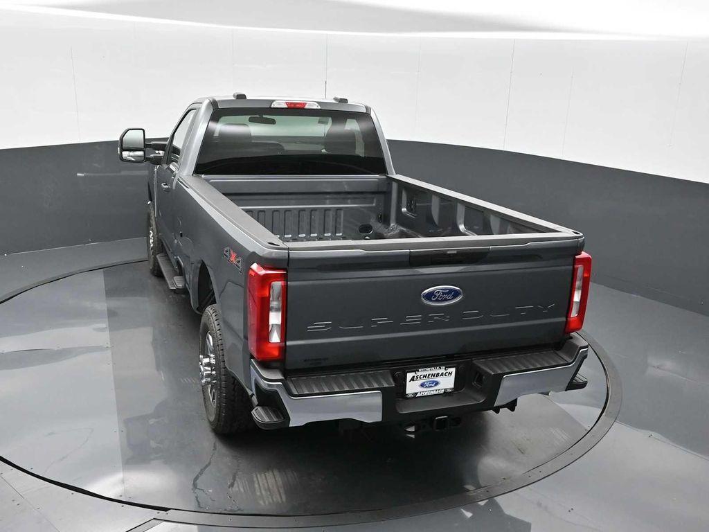 new 2025 Ford F-350 car, priced at $51,182
