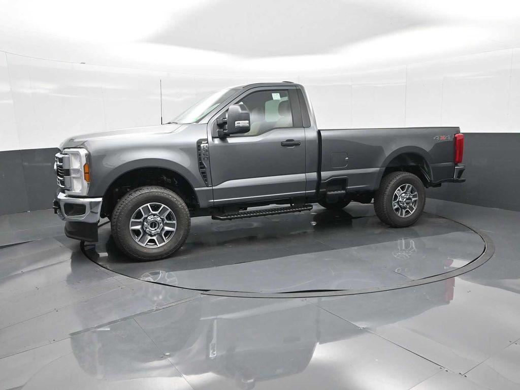 new 2025 Ford F-350 car, priced at $51,182