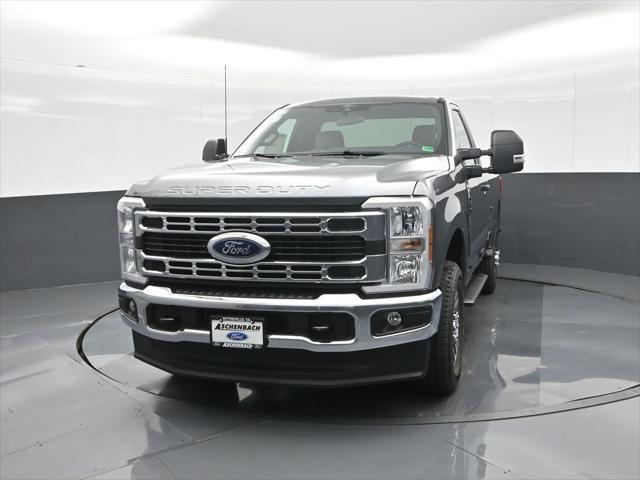 new 2025 Ford F-350 car, priced at $54,682