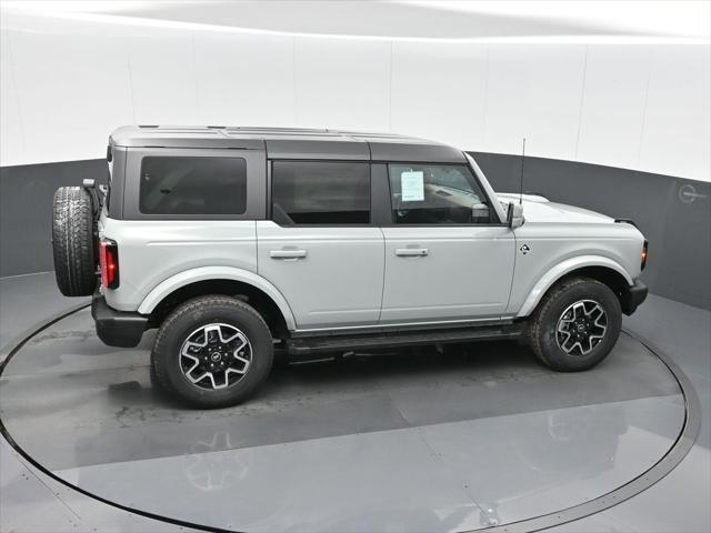 new 2024 Ford Bronco car, priced at $50,329