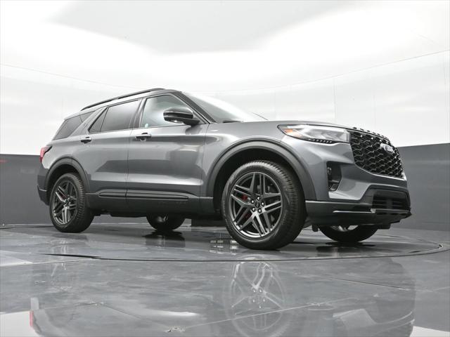 new 2025 Ford Explorer car, priced at $49,697