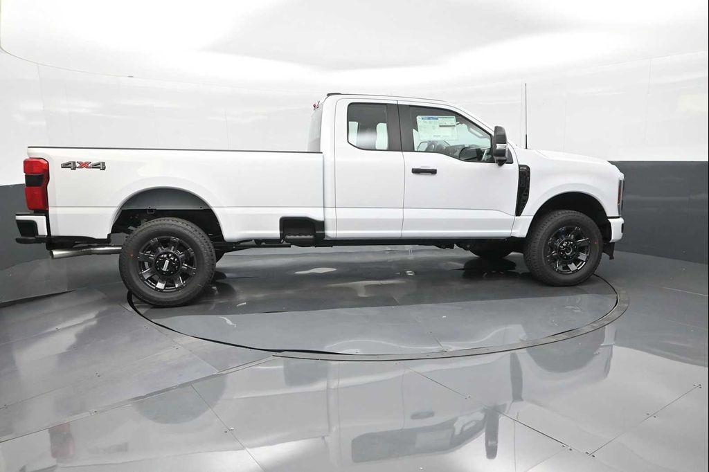 new 2025 Ford F-350 car, priced at $54,469