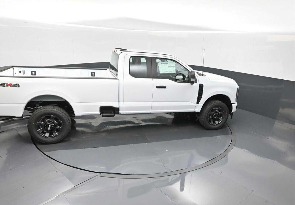 new 2025 Ford F-350 car, priced at $54,469