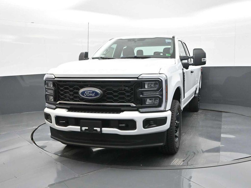 new 2025 Ford F-350 car, priced at $54,469