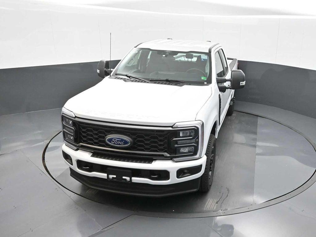 new 2025 Ford F-350 car, priced at $54,469