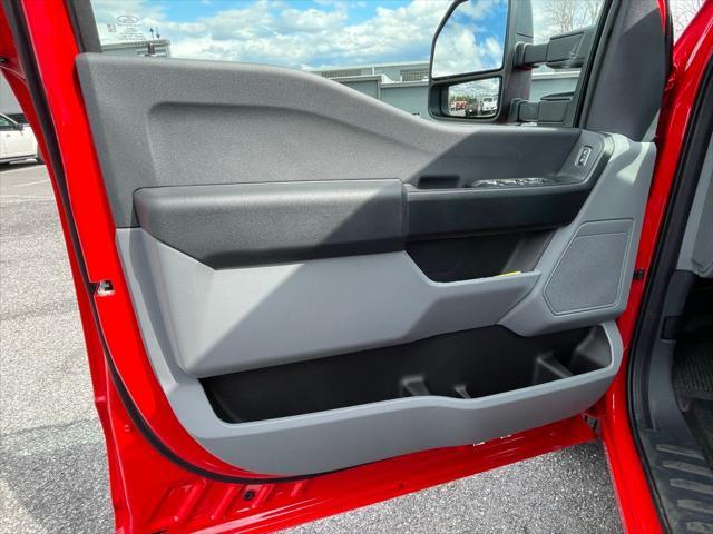 new 2025 Ford F-250 car, priced at $63,945