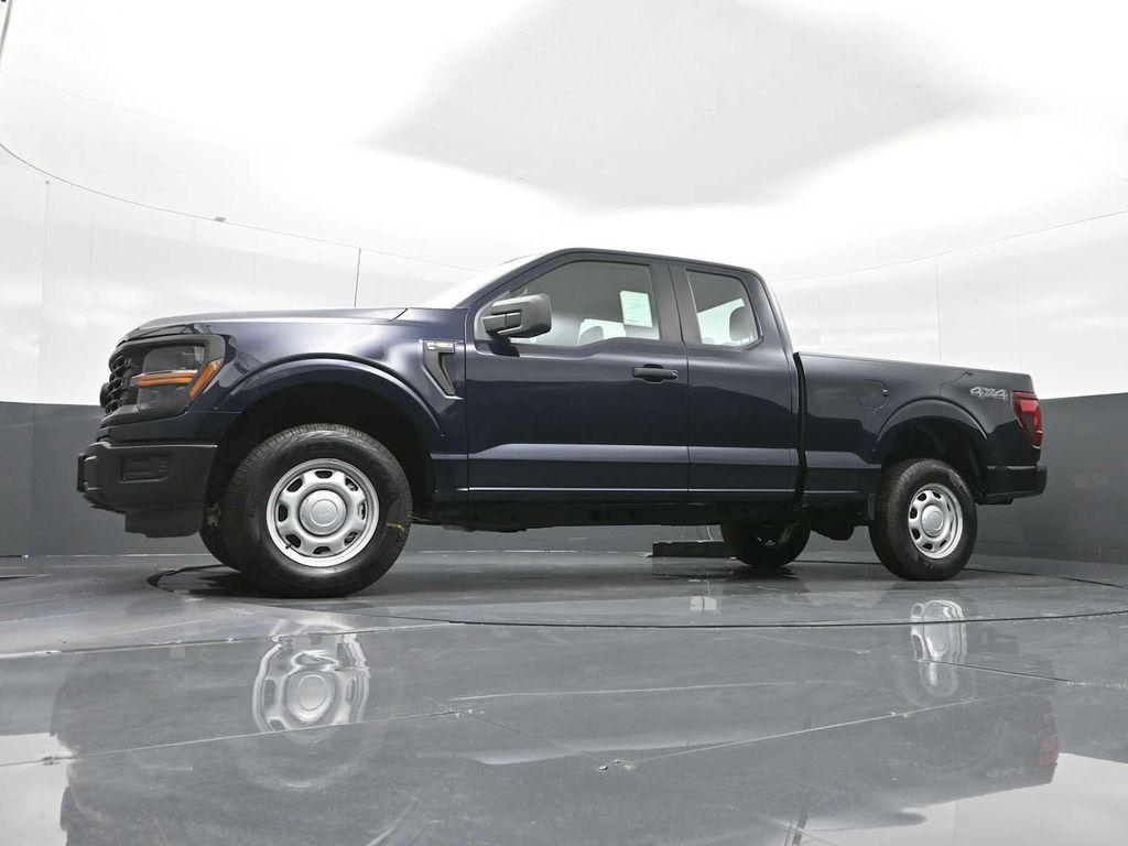 new 2025 Ford F-150 car, priced at $49,615