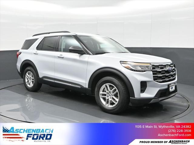 new 2025 Ford Explorer car, priced at $40,493