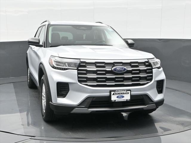 new 2025 Ford Explorer car, priced at $40,493