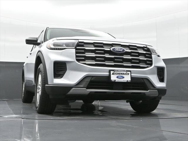 new 2025 Ford Explorer car, priced at $40,493