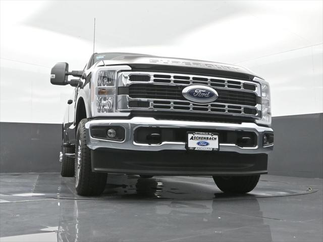 new 2025 Ford F-350 car